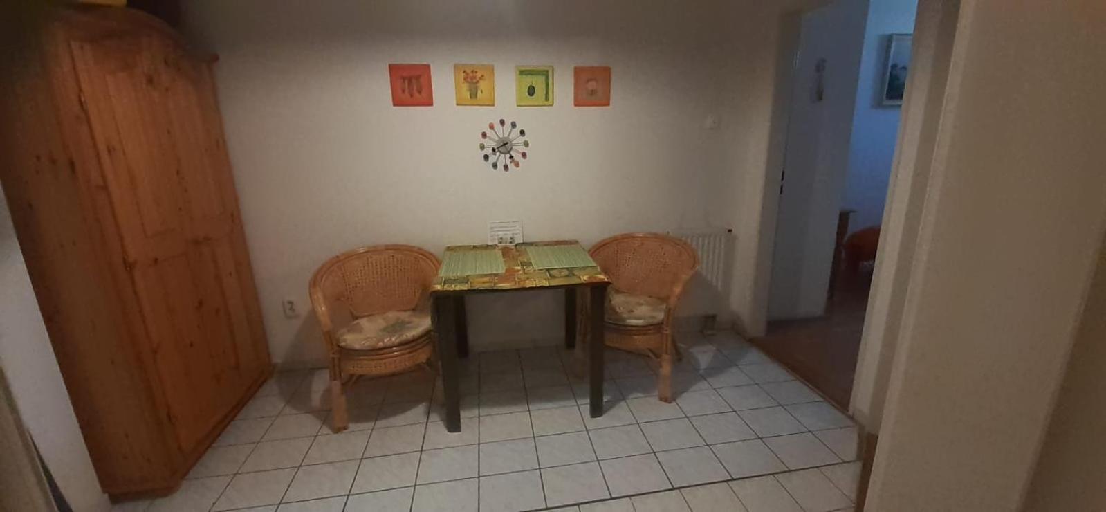 Pedestrian Street Apartment Heviz Luaran gambar