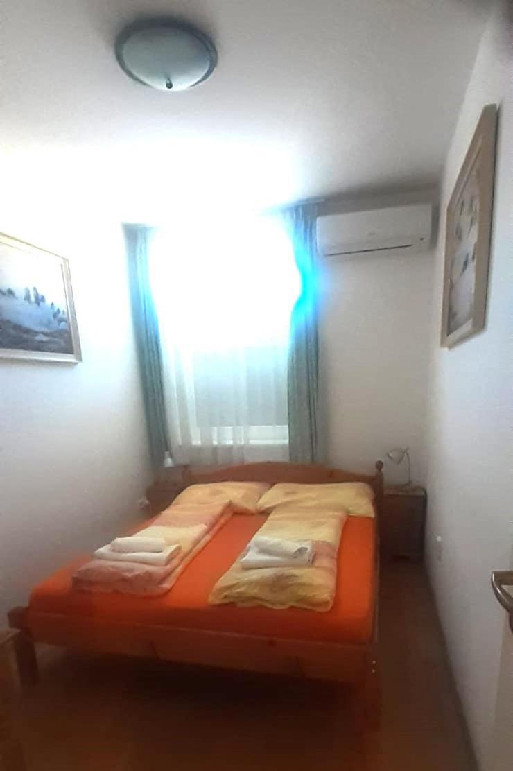 Pedestrian Street Apartment Heviz Luaran gambar